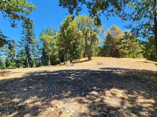 675 Panorama Ln, Roseburg, OR 97471