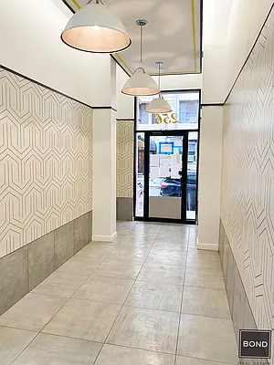 Rented by Bond New York | media 53