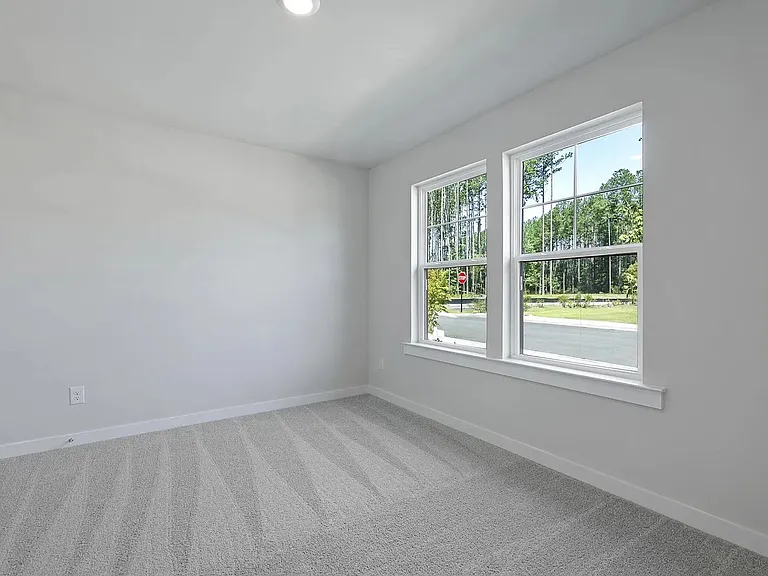 417 Talbot Dr — Photo 24