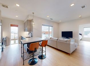 287 Maverick St #402, Boston, MA 02128