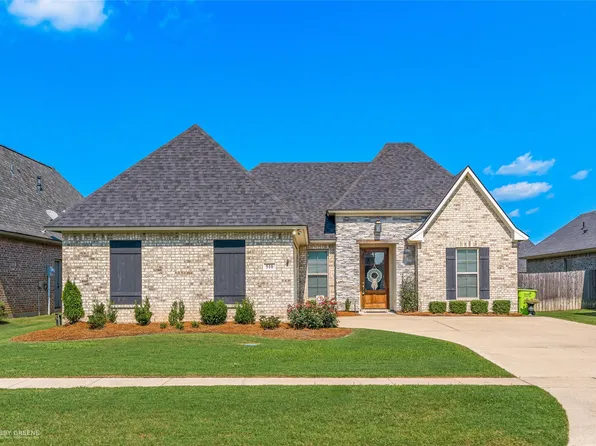 510 Linden Cir, Benton, LA 71006