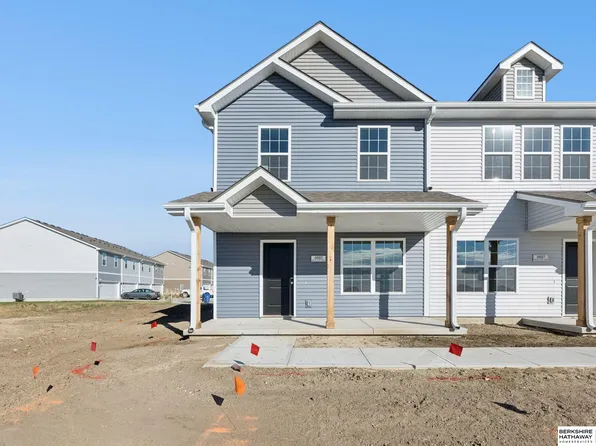 4693 E 21st Ave, Fremont, NE 68025