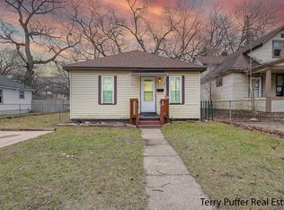 2424 Baker St, Muskegon Heights, MI 49444