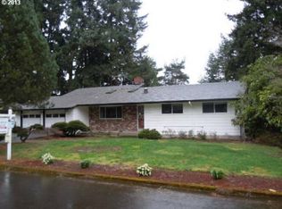 10410 SW Crestwood Ct, Beaverton, OR 97008