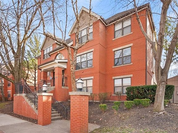 2nd image of 435 W 9th St APT 101