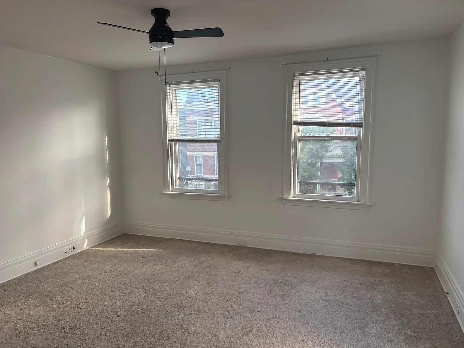 352 Berry Ave — Photo 3