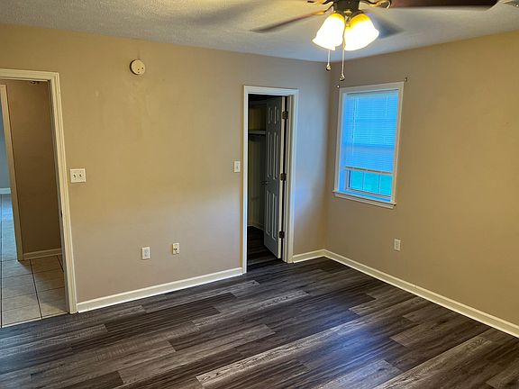 4th image of 402 Audley Bolton Dr