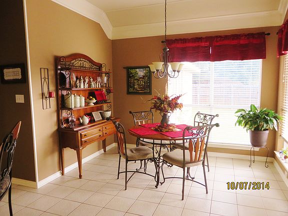 5th image of 103 Shorewood Pl