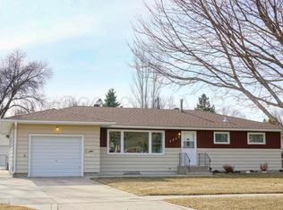 2009 16th St S, Moorhead, MN 56560