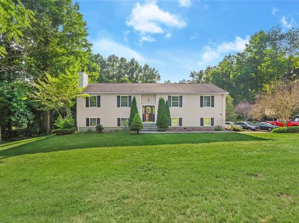 109 Gallows Hill Road, Cortlandt Manor, NY 10567