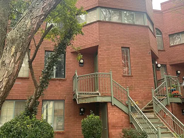 570 Louisiana Ave #2, Brooklyn, NY 11239