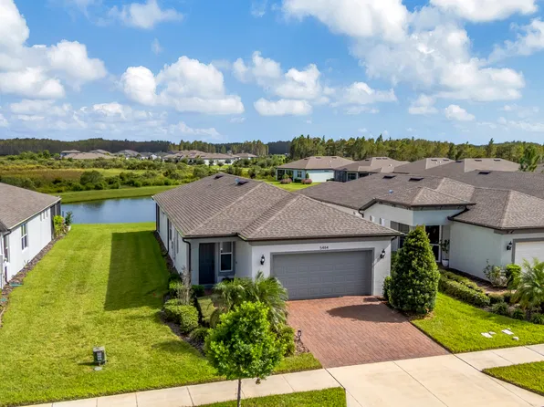 5484 Blue Crush Bnd, Land O Lakes, FL 34638