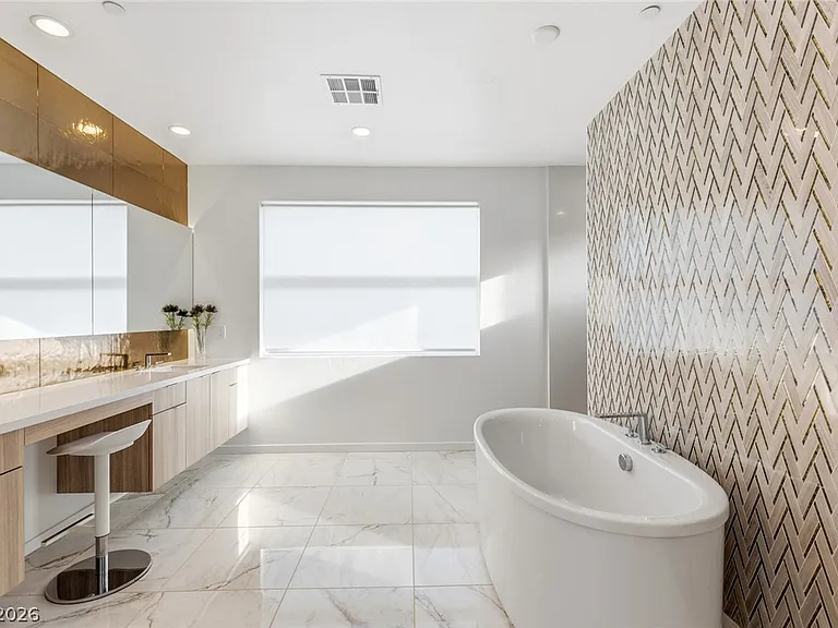 10752 Patina Hills Ct — Photo 34