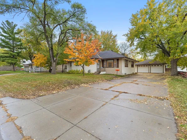 718 Polk St, Anoka, MN 55303
