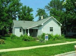 238 N Adams St, Brownsburg, IN 46112