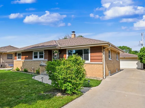 3246 S 86th STREET, Milwaukee, WI 53227
