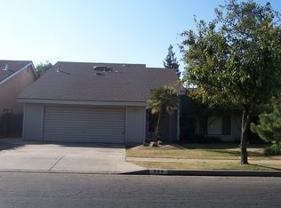 389 W Paul Ave, Fresno, CA 93704