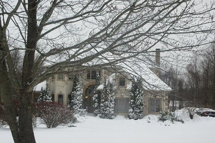 2nd image of 35 Apple Hill Dr