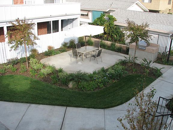 3rd image of 220 W Hellman Ave #J