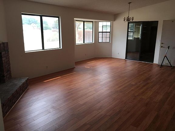 5th image of 39115 167th St E