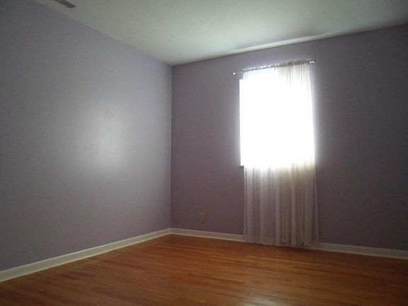 3rd image of 4317 NE Foley Dr