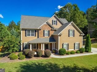 1608 Maes Overlook, Loganville, GA