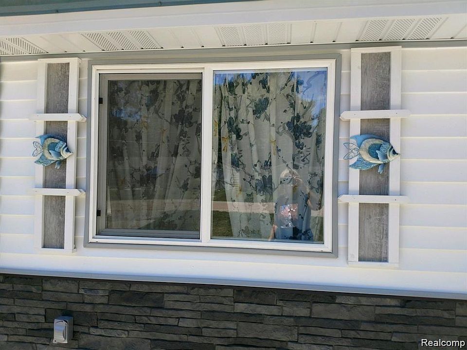 4959 Westwood Dr Harrison, MI Zillow