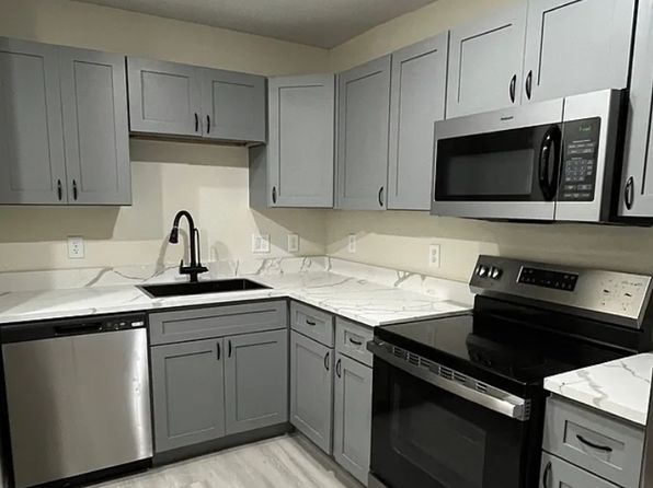 355 N 18th St UNIT 1106