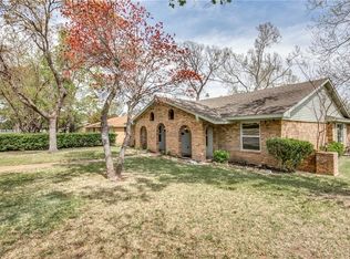 3820 Oak Arbor Dr, Dallas, TX 75233