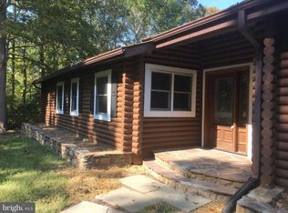 6157 Wilson Rd, Marshall, VA 20115