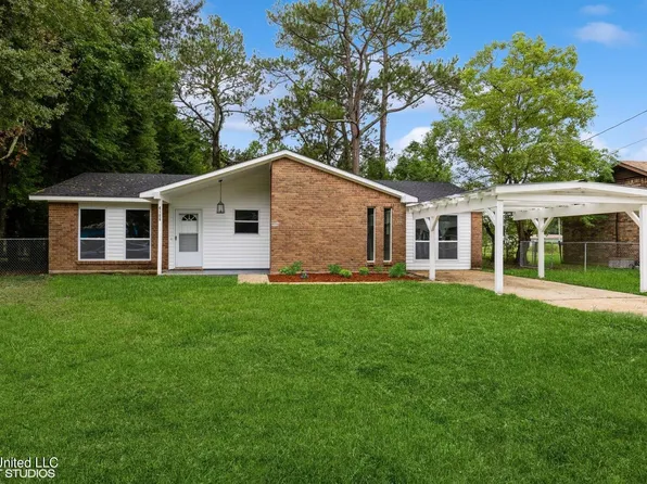 4106 Wisteria Dr, Moss Point, MS 39562