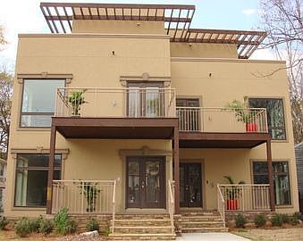 Sleek Contemporary Townhome