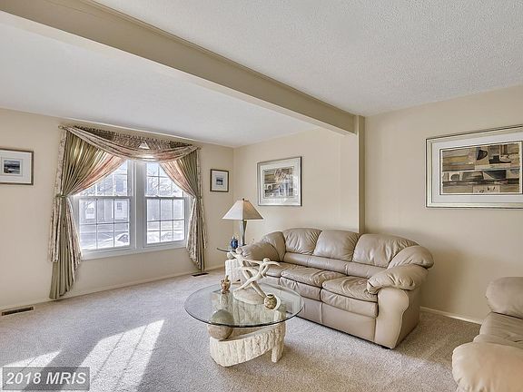 5th image of 36 Valley Park Ct