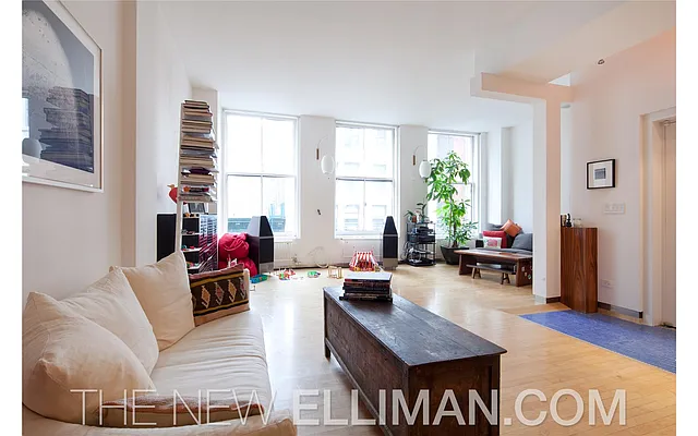 Rented by Douglas Elliman | media 25