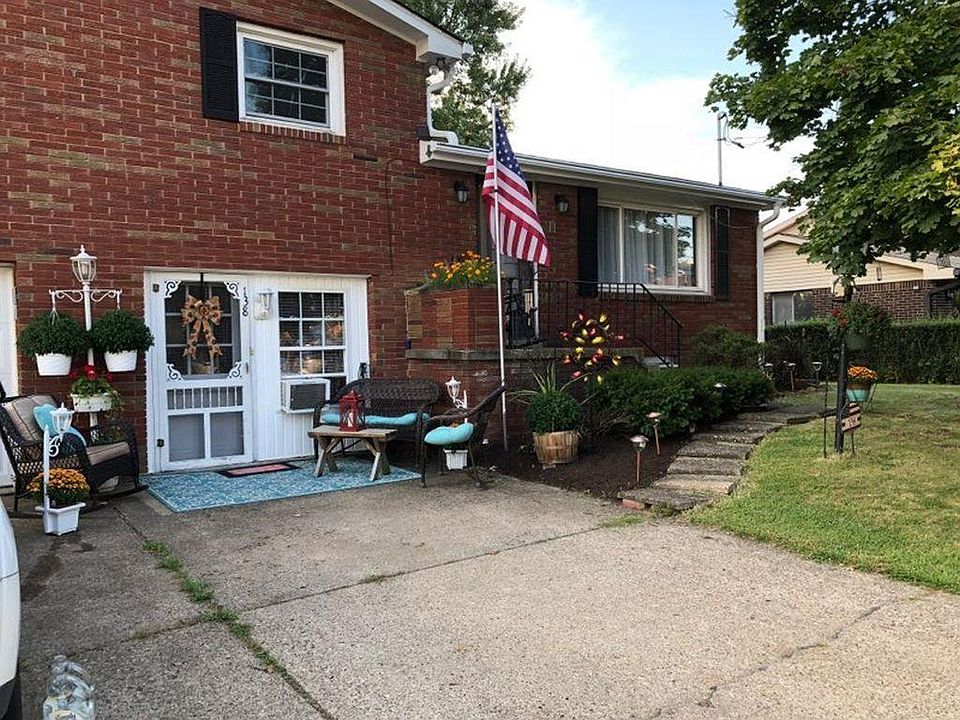 1st image of 138 Kennedy Ave