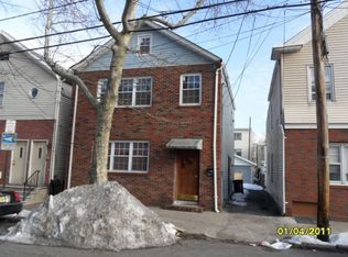 60 Brill St, Newark, NJ 07105
