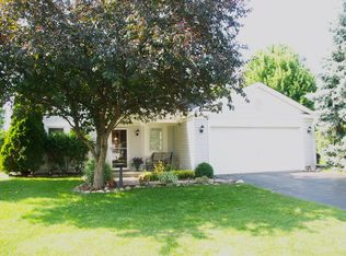 484 Santa Fe Trl, Cary, IL 60013