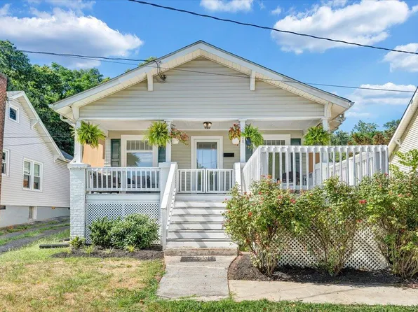 2228 Mountain View Ter SW, Roanoke, VA 24015
