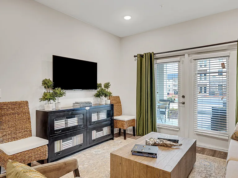 The Standard at Pinestone — Photo 19