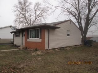 1126 Wedgewood Dr, Columbus, OH 43228