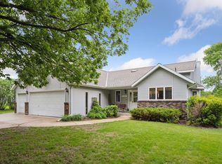 900 Richland Ave SW, Willmar, MN 56201