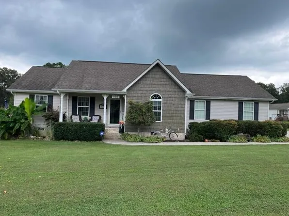 195 Auburn Dr, La Fayette, GA 30728