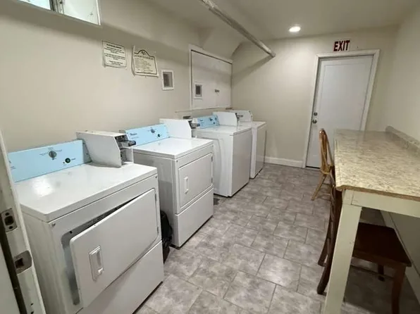 11 Broadway image 6 of 6