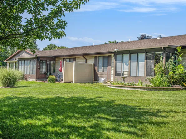 4770 Weston Ave, Kalamazoo, MI 49006