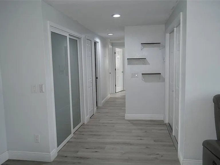8201 Donaldson Dr — Photo 6