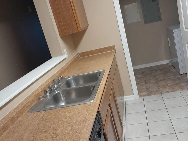 5104 Fairington Ridge Cir — Photo 17