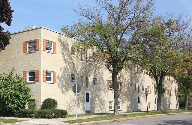 1st image of 405 Lathrop Ave APT 1A
