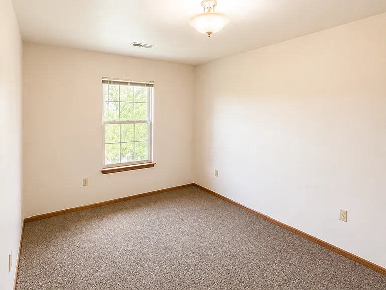 23 Iki Dr — Photo 11