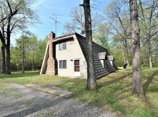 10892 N Royal Ct, Mount Vernon, IL 62864