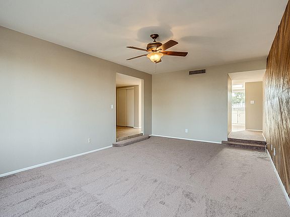 3rd image of 4705 S Rockford Dr